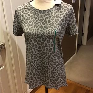 NWT. Zoe + Liv Cheetah Print Short Sleeves Tee